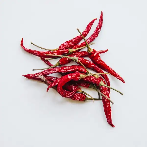 dried-red-chilies-white-background_600x600.webp
